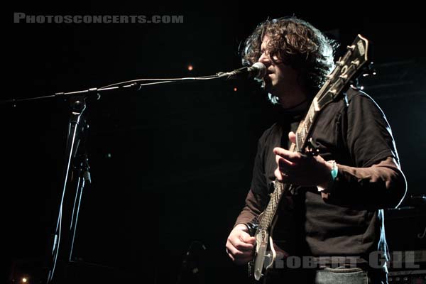 LOU BARLOW - 2010-02-03 - PARIS - Point Ephemere - 